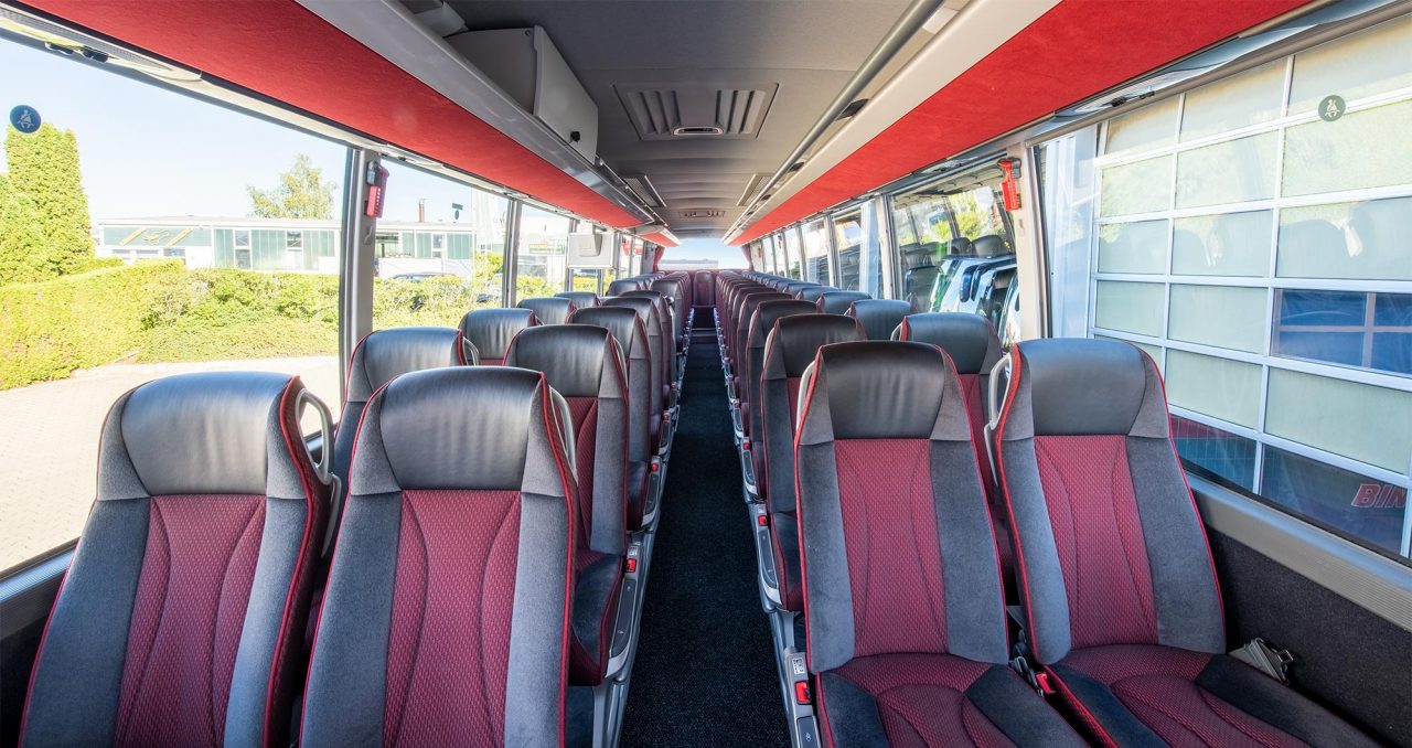 55/59-Sitzer Reisebus – Innenraum